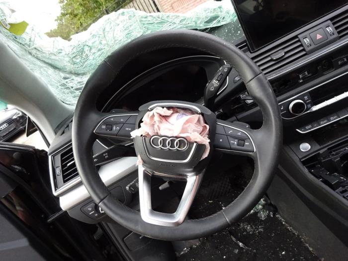 Audi Q5 2.0 40 TDI Mild Hybrid Quattro 16V Sloopvoertuig (2021, Zwart)