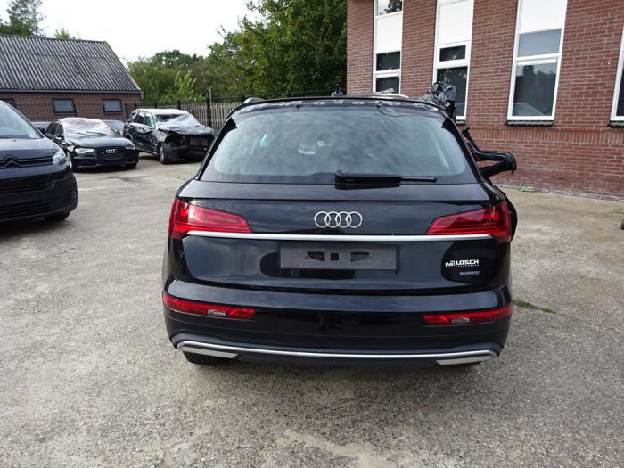 Audi Q5 2.0 40 TDI Mild Hybrid Quattro 16V Sloopvoertuig (2021, Zwart)