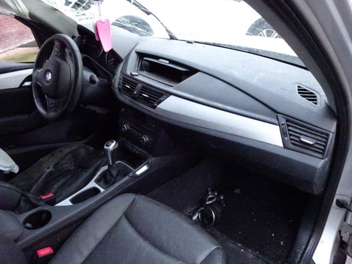 BMW X1 xDrive 18d 2.0 16V Sloopvoertuig (2011, Grijs)