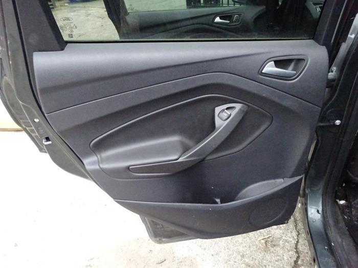 Ford Kuga II 1.5 EcoBoost 16V 120 Sloopvoertuig (2018, Grijs)