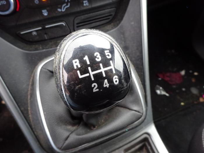 Ford Kuga II 1.5 EcoBoost 16V 120 Sloopvoertuig (2018, Grijs)