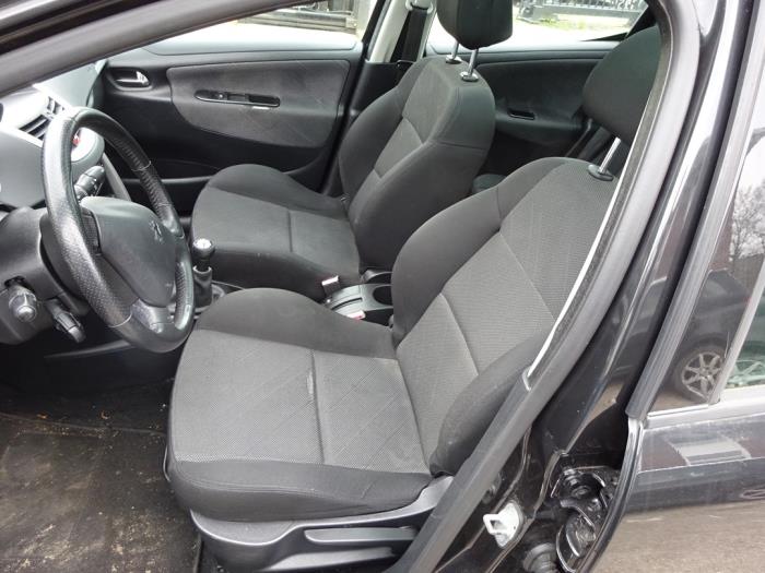 Peugeot 207 SW 1.6 16V Sloopvoertuig (2007, Zwart)