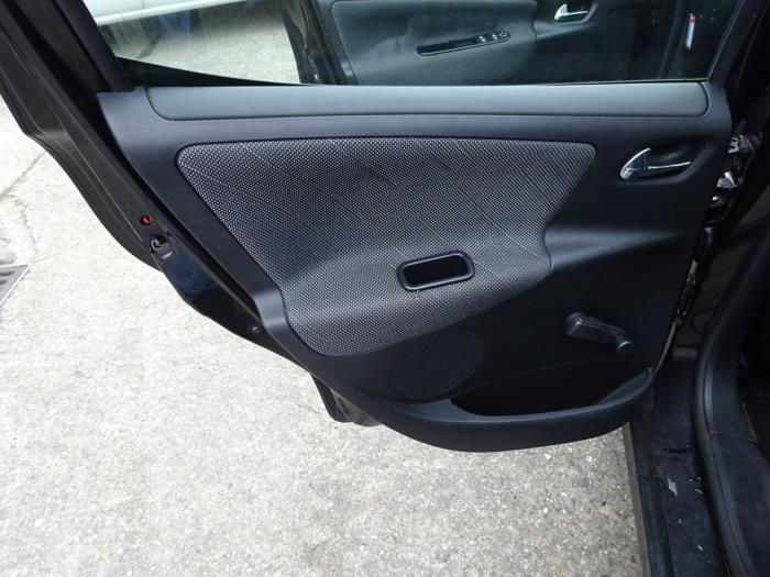 Peugeot 207 SW 1.6 16V Sloopvoertuig (2007, Zwart)