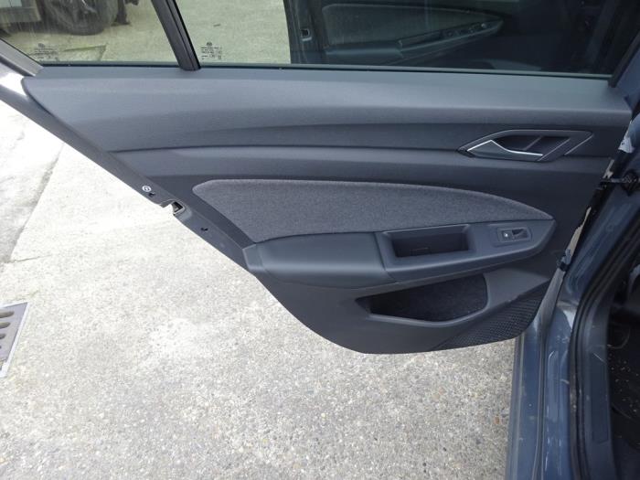 Volkswagen Golf VIII 1.5 TSI 16V Sloopvoertuig (2023, Grijs)