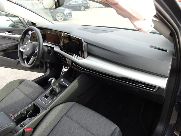 Volkswagen Golf VIII 1.5 TSI 16V Sloopvoertuig (2023, Grijs)