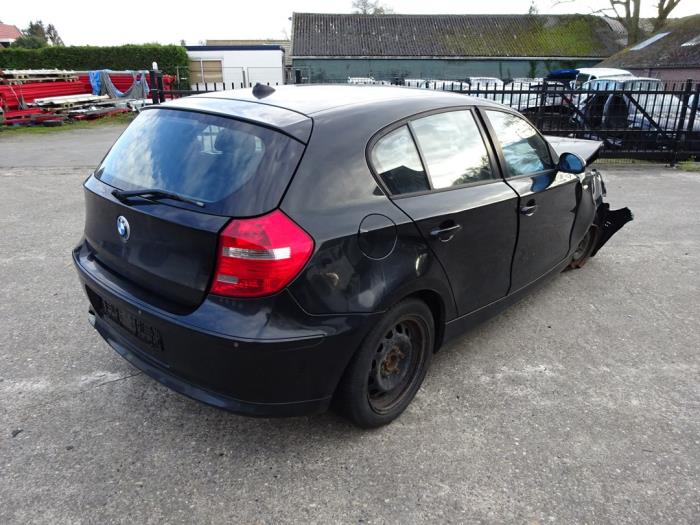 BMW 1 serie 116i 1.6 16V Sloopvoertuig (2007, Zwart)