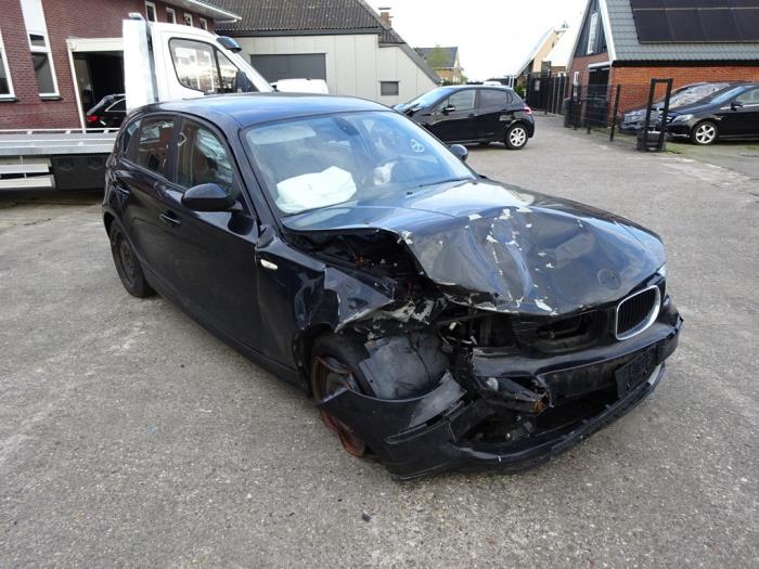 BMW 1 serie 116i 1.6 16V Sloopvoertuig (2007, Zwart)