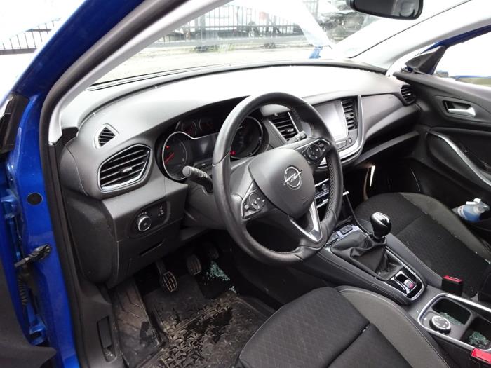 Opel Grandland 1.2 Turbo 12V Sloopvoertuig (2019, Blauw)