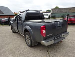 Nissan Navara 3.0 dCi V6 24V DPF 4x4 Sloopvoertuig (2010, Grijs)