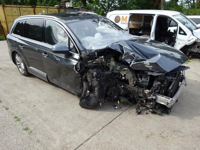 Audi Q7 3.0 TDI V6 24V e-tron plug-in hybrid Sloopvoertuig (2017, Grijs)