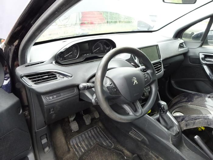 Peugeot 208 I 1.2 Vti 12V PureTech 82 Sloopvoertuig (2016, Blauw)