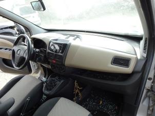 Opel Combo 1.6 CDTI 16V ecoFlex Sloopvoertuig (2013, Grijs)