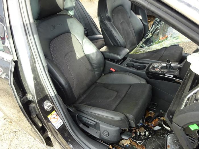 Audi A4 Avant 2.7 TDI V6 24V Sloopvoertuig (2012, Grijs)