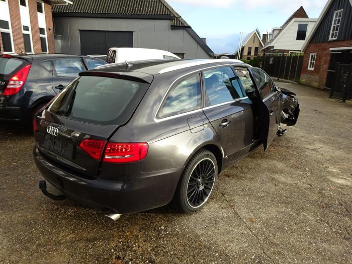 Audi A4 Avant 2.7 TDI V6 24V Sloopvoertuig (2012, Grijs)