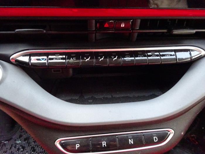 Fiat 500e 42 kWh 3+1 Sloopvoertuig (2022, Zwart)