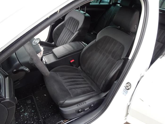 Skoda Superb Combi 1.6 TDI Sloopvoertuig (2017, Wit)