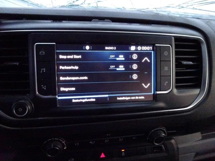 Peugeot Expert 2.0 Blue HDi 120 16V Sloopvoertuig (2018, Rood)