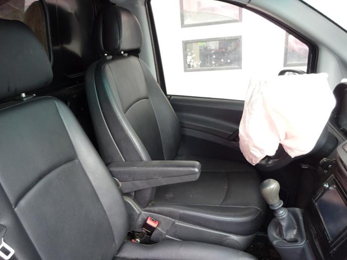 Mercedes Vito 2.2 116 CDI 16V Euro 5 Sloopvoertuig (2013, Bruin)