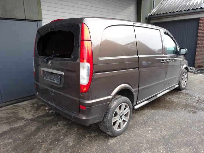 Mercedes Vito 2.2 116 CDI 16V Euro 5 Sloopvoertuig (2013, Bruin)