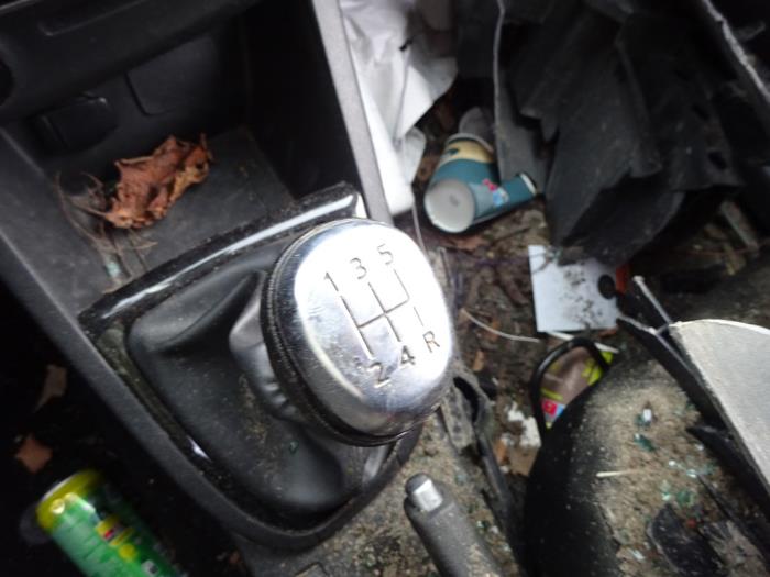 Renault Clio IV 0.9 Energy TCE 75 12V Sloopvoertuig (2020, Zwart)