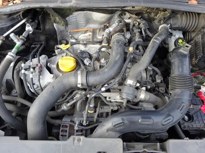 Renault Clio IV 0.9 Energy TCE 75 12V Sloopvoertuig (2020, Zwart)