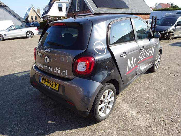Smart Forfour 1.0 12V Sloopvoertuig (2017, Grijs)