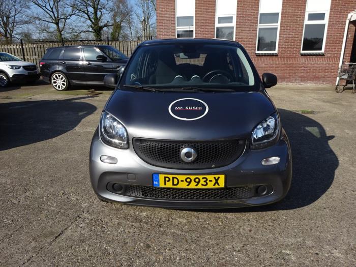 Smart Forfour 1.0 12V Sloopvoertuig (2017, Grijs)