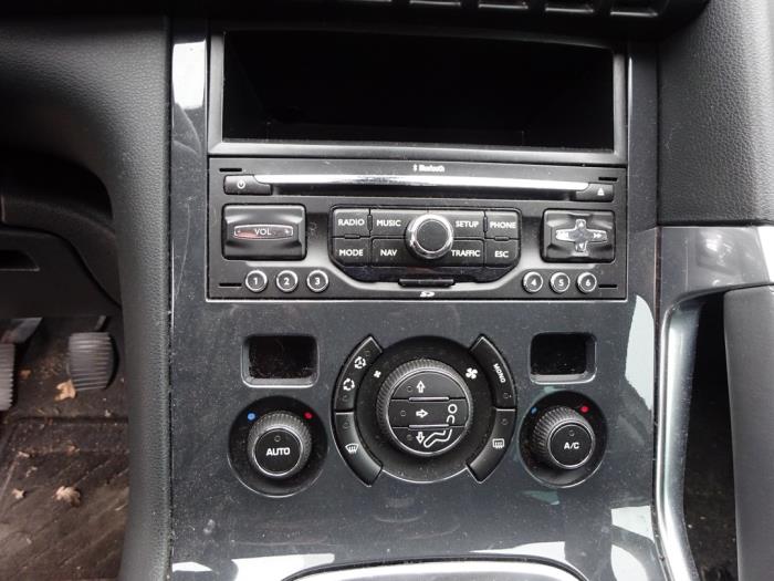 Peugeot 3008 I 1.6 16V THP 155 Sloopvoertuig (2011, Grijs)