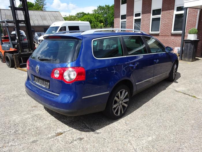 Volkswagen Passat Variant 2.0 FSI 16V Sloopvoertuig (2006, Blauw)