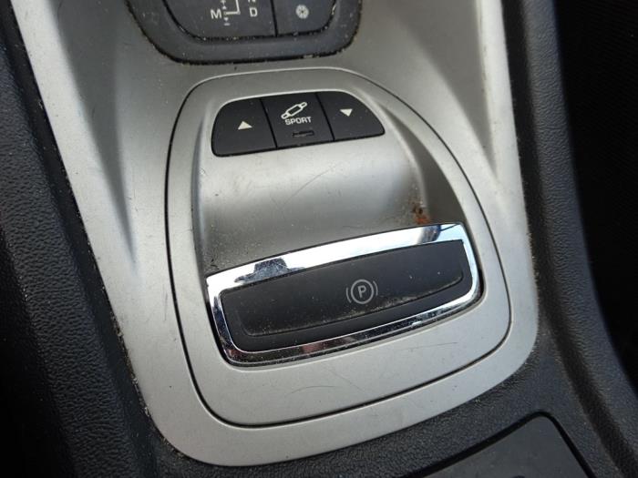 Citroen C5 III Tourer 1.6 16V THP 155 Sloopvoertuig (2012, Zwart)