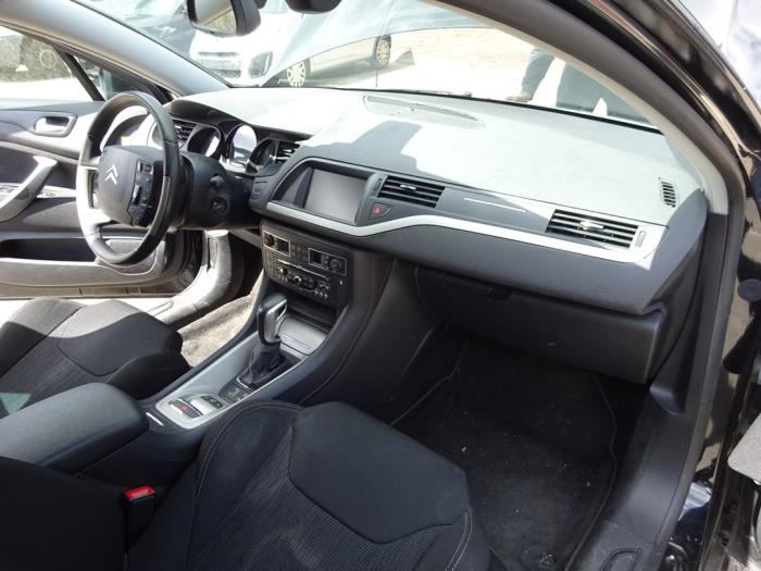 Citroen C5 III Tourer 1.6 16V THP 155 Sloopvoertuig (2012, Zwart)