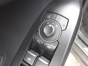 Ford Focus 4 1.0 Ti-VCT EcoBoost 12V 125 Sloopvoertuig (2021, Grijs)