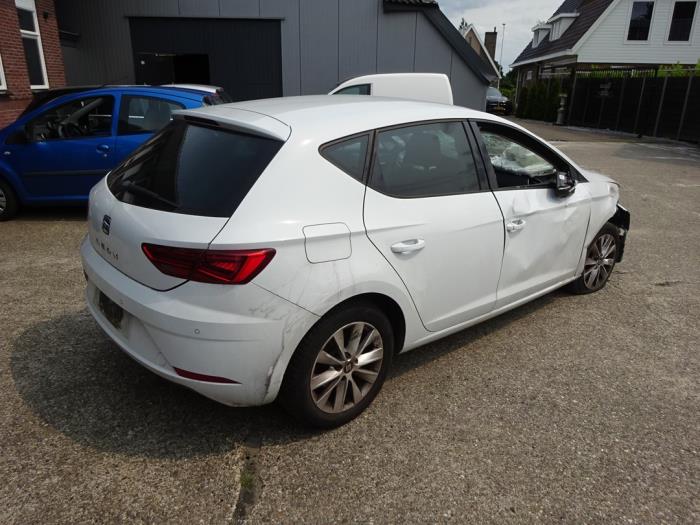 Seat Leon 1.6 TDI 16V Sloopvoertuig (2019, Wit)