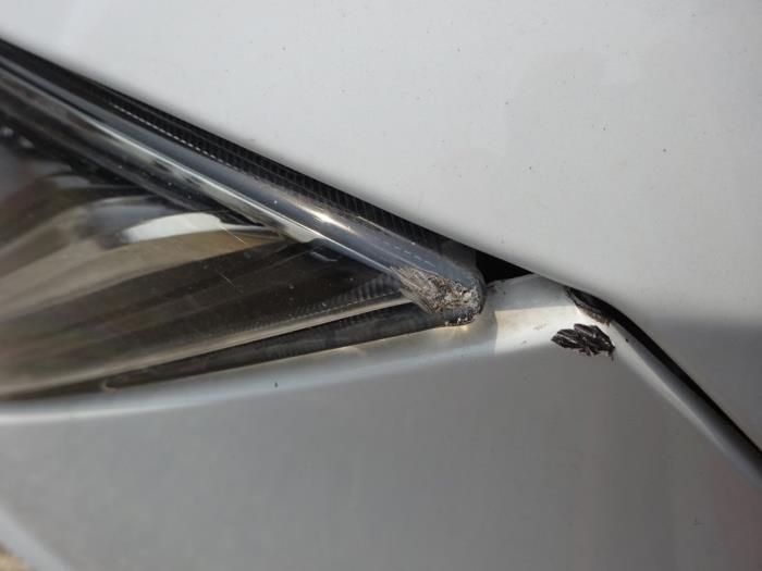 Seat Leon 1.6 TDI 16V Sloopvoertuig (2019, Wit)