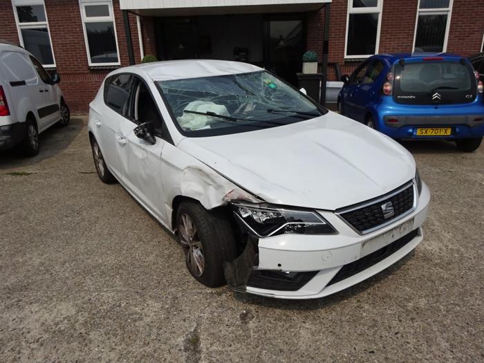 Seat Leon 1.6 TDI 16V Sloopvoertuig (2019, Wit)