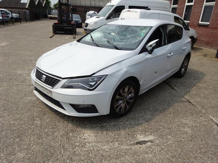 Seat Leon 1.6 TDI 16V Sloopvoertuig (2019, Wit)