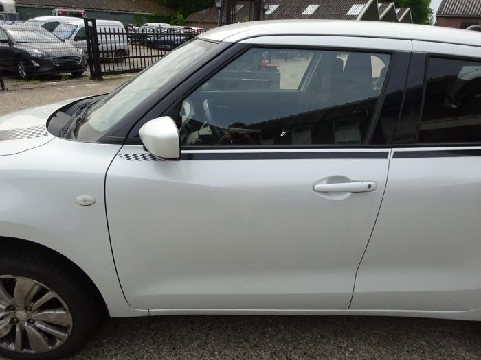 Suzuki Swift 1.2 Dual Jet 16V Allgrip Sloopvoertuig (2019, Wit)