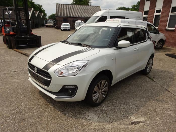 Suzuki Swift 1.2 Dual Jet 16V Allgrip Sloopvoertuig (2019, Wit)