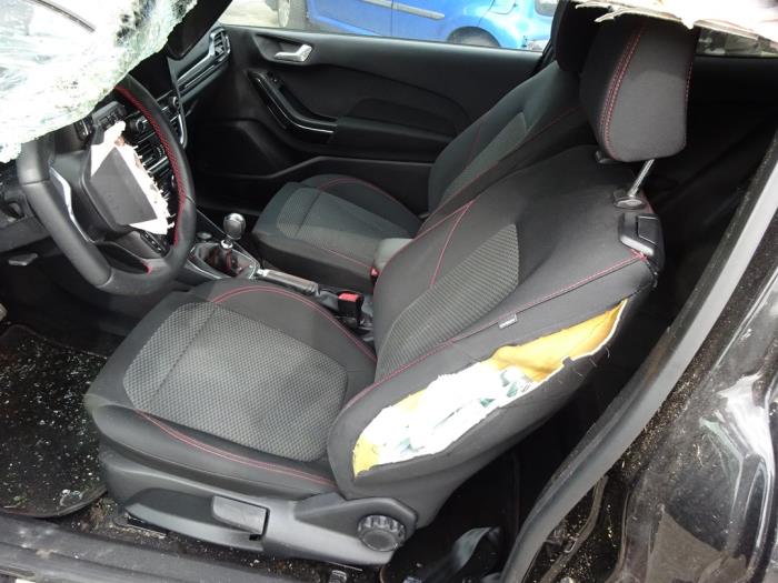 Ford Fiesta 7 1.0 EcoBoost 12V Sloopvoertuig (2020, Zwart)