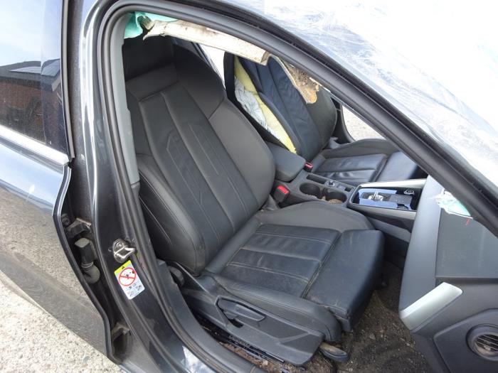 Audi A3 Sportback 1.4 40 TFSIe 16V Sloopvoertuig (2021, Grijs)