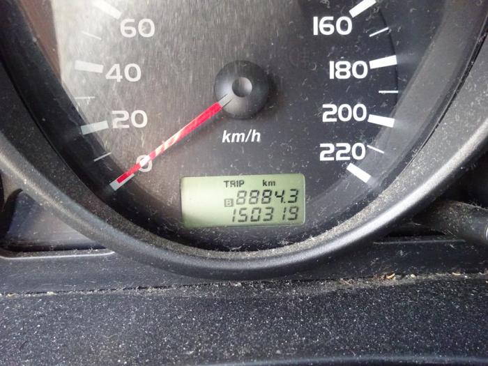 Mitsubishi Colt 1.1 12V Sloopvoertuig (2008, Rood)