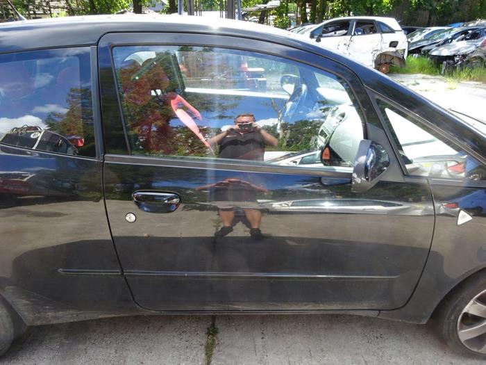 Mitsubishi Colt 1.3 16V Sloopvoertuig (2006, Zwart)