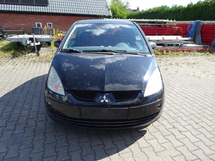 Mitsubishi Colt 1.3 16V Sloopvoertuig (2006, Zwart)