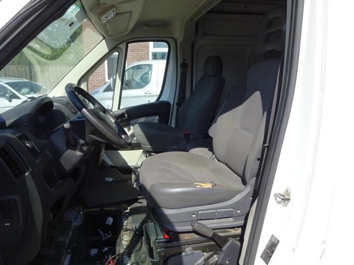Peugeot Boxer 3.0 HDi 175 Euro 5 Sloopvoertuig (2014, Wit)