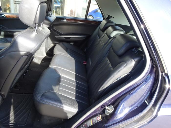 Mercedes ML II 3.5 350 4-Matic V6 24V Sloopvoertuig (2006, Blauw)