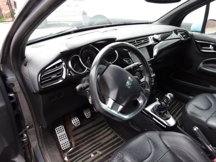 Citroen DS3 1.6 16V VTS THP 155 Sloopvoertuig (2010, Grijs)