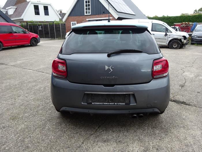 Citroen DS3 1.6 16V VTS THP 155 Sloopvoertuig (2010, Grijs)