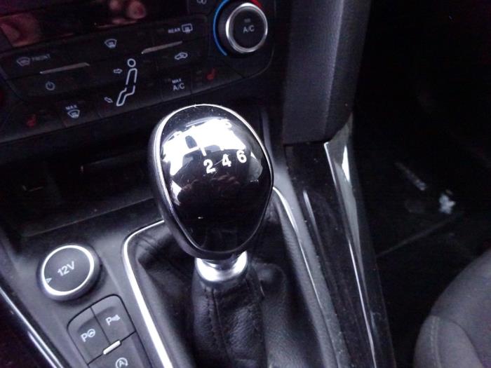 Ford Focus 3 Wagon 1.5 TDCi Sloopvoertuig (2016, Zwart)