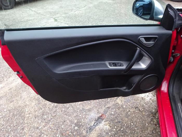 Alfa Romeo MiTo 1.3 JTDm 16V Eco Sloopvoertuig (2011, Rood)