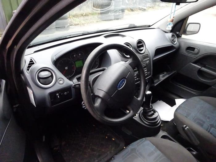 Ford Fiesta 5 1.3 Sloopvoertuig (2007, Grijs)
